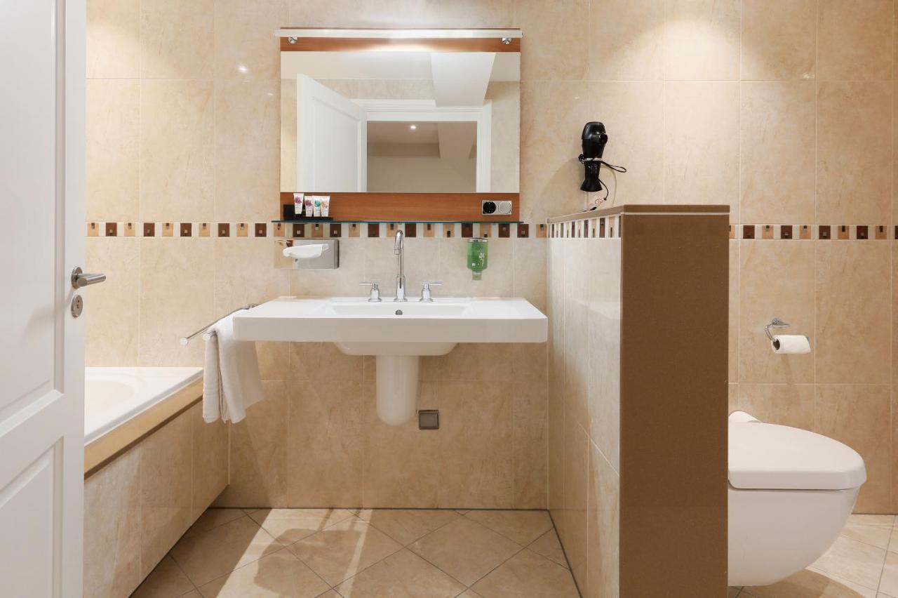 Boutique Hotel Jeroen 스헤르토헨보스 외부 사진